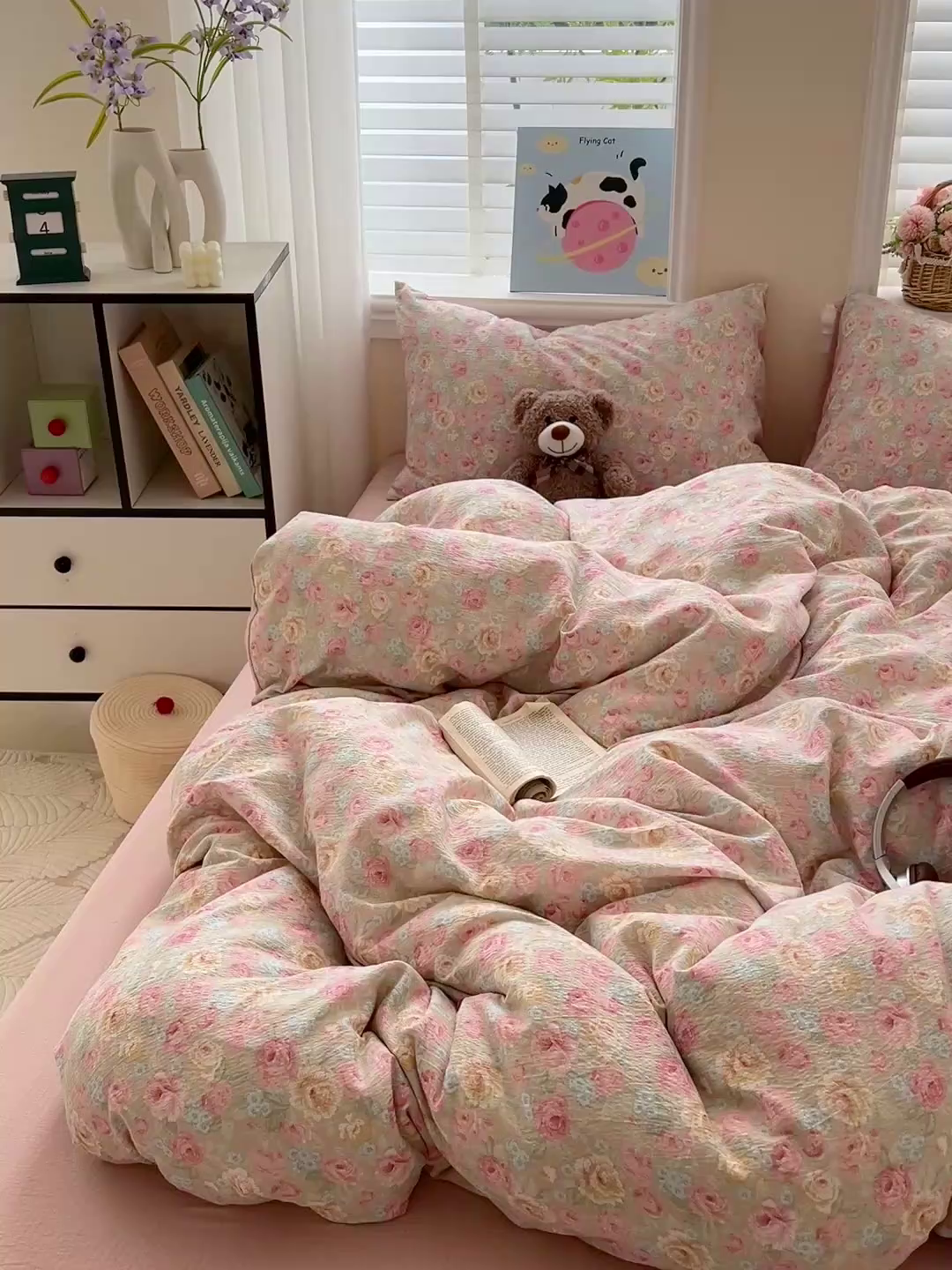 91家纺网 家纺一手货源 找家纺 仟网汇 2025新款云感皱皱纱简单款四件套 锦簇玫瑰