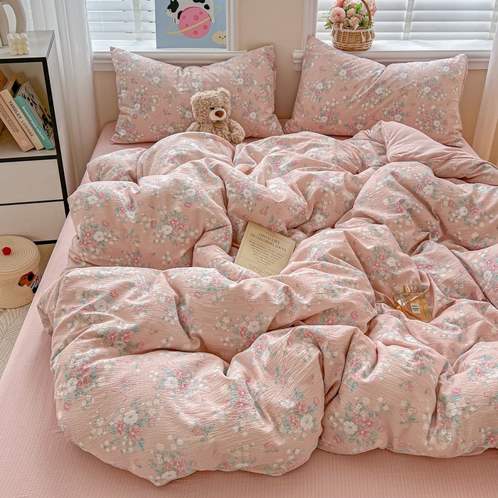 91家纺网 家纺一手货源 找家纺 仟网汇 2025新款云感皱皱纱简单款四件套 莫奈