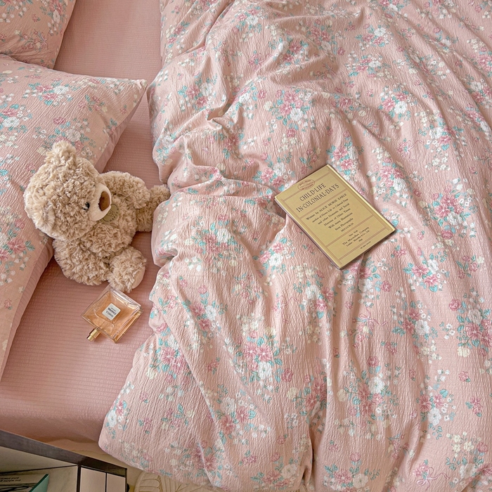 91家纺网 家纺一手货源 找家纺 仟网汇 2025新款云感皱皱纱简单款四件套 莫奈