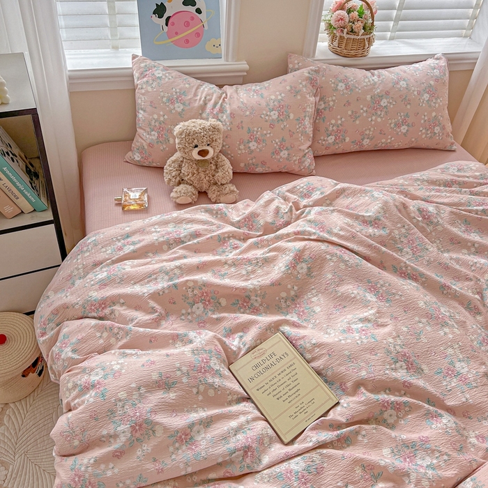 91家纺网 家纺一手货源 找家纺 仟网汇 2025新款云感皱皱纱简单款四件套 莫奈