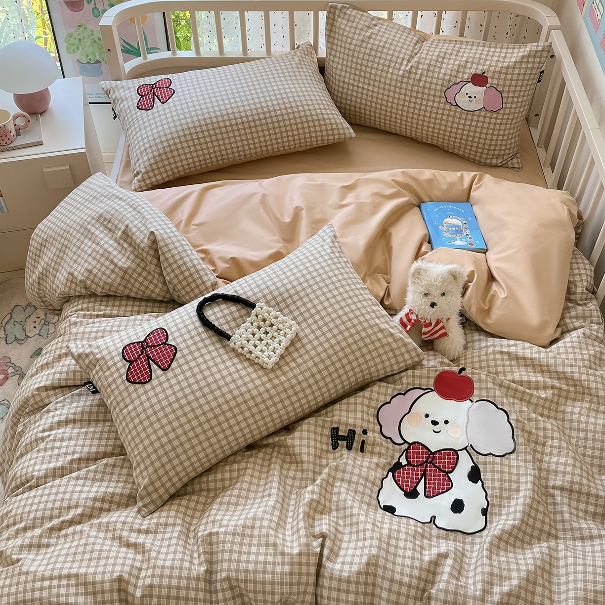 91家纺网 家纺一手货源 找家纺 乐美家纺 2025新款亲肤舒适全棉纯棉贴布绣卡通系列四件套 斑点狗