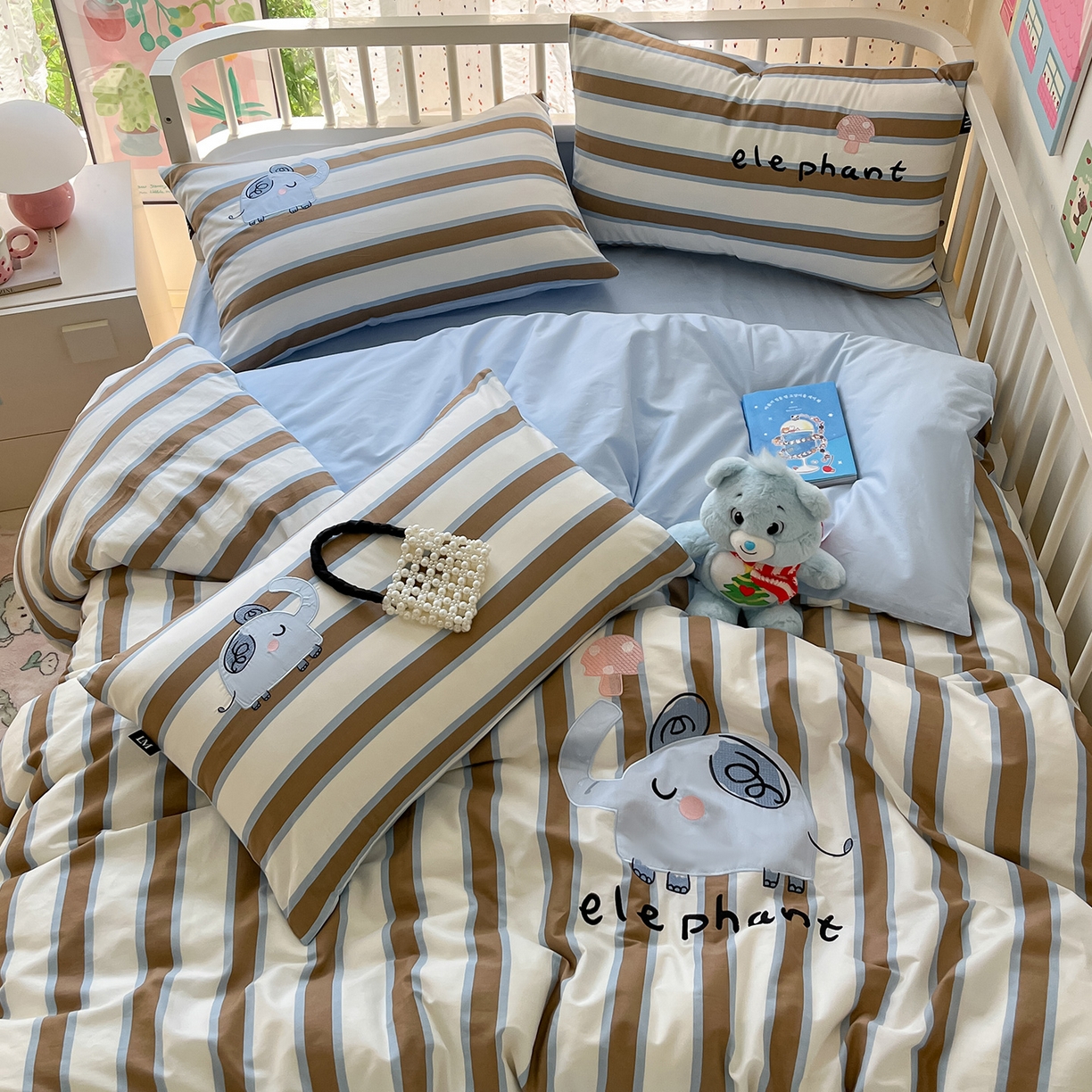 91家纺网 家纺一手货源 找家纺 乐美家纺 2025新款亲肤舒适全棉纯棉贴布绣卡通系列四件套 蘑菇小象