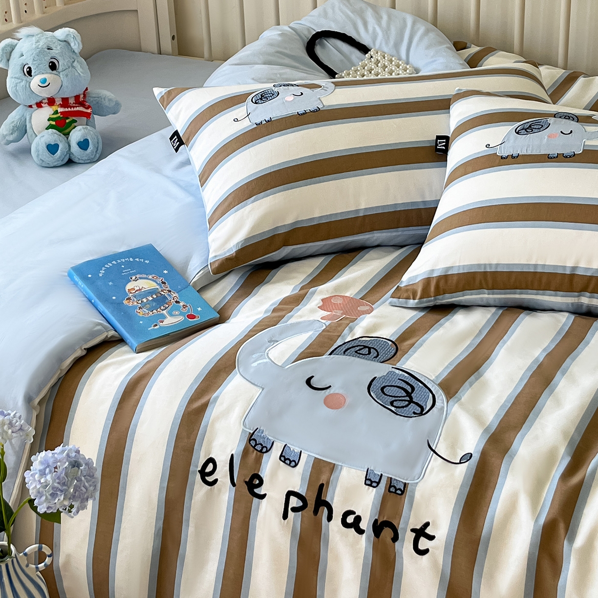 91家纺网 家纺一手货源 找家纺 乐美家纺 2025新款亲肤舒适全棉纯棉贴布绣卡通系列四件套 蘑菇小象