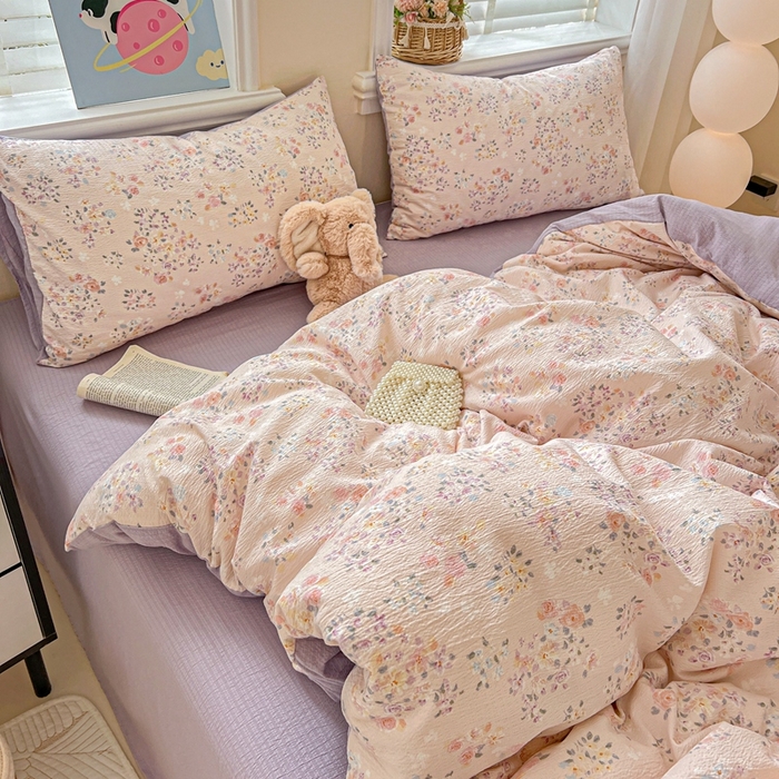 91家纺网 家纺一手货源 找家纺 仟网汇 2025新款云感皱皱纱简单款四件套 若欢紫