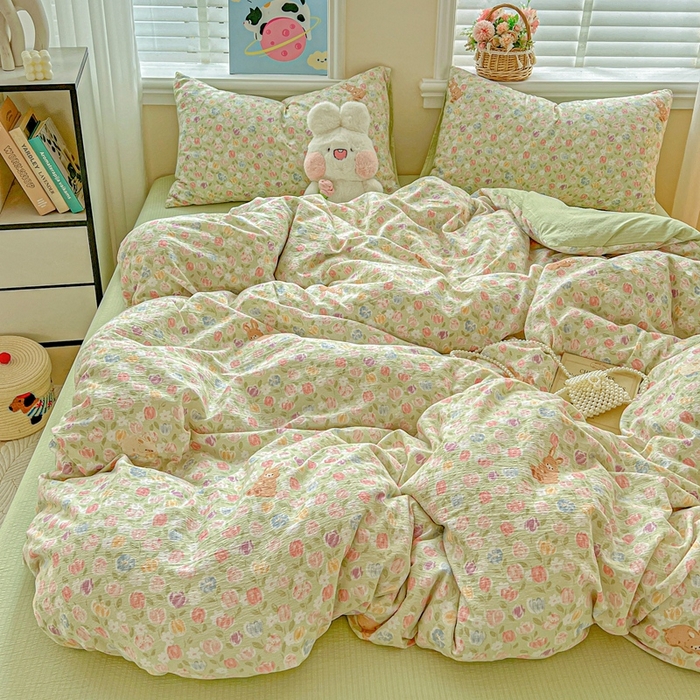 91家纺网 家纺一手货源 找家纺 仟网汇 2025新款云感皱皱纱简单款四件套 郁金香小兔绿