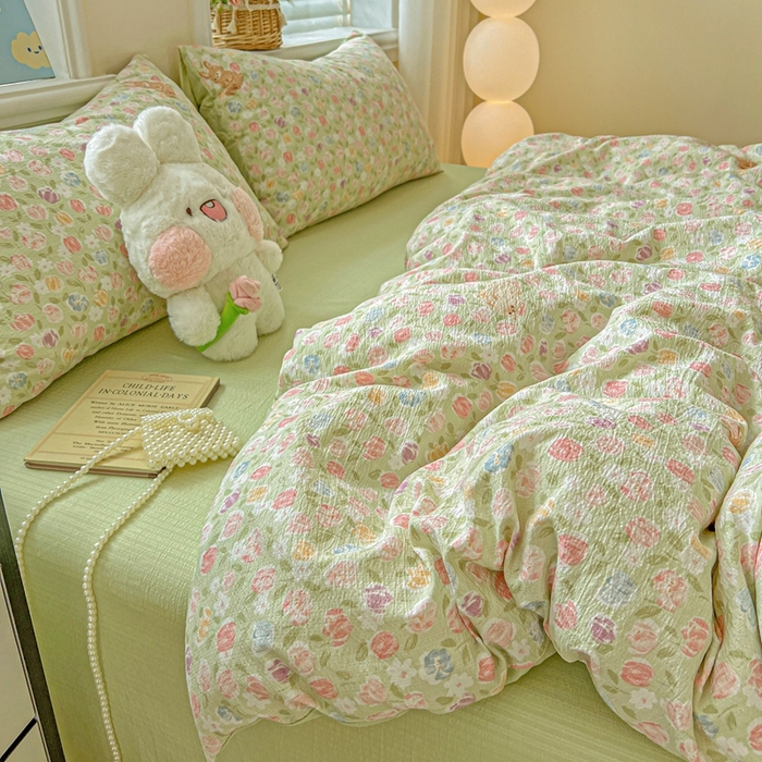 91家纺网 家纺一手货源 找家纺 仟网汇 2025新款云感皱皱纱简单款四件套 郁金香小兔绿