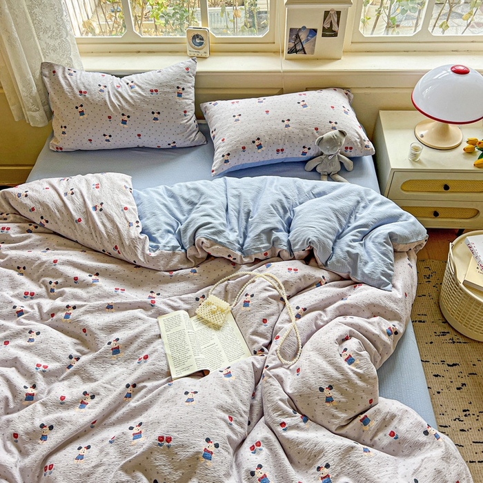 91家纺网 家纺一手货源 找家纺 仟网汇 2025新款云感皱皱纱简单款四件套 小萌狗兰