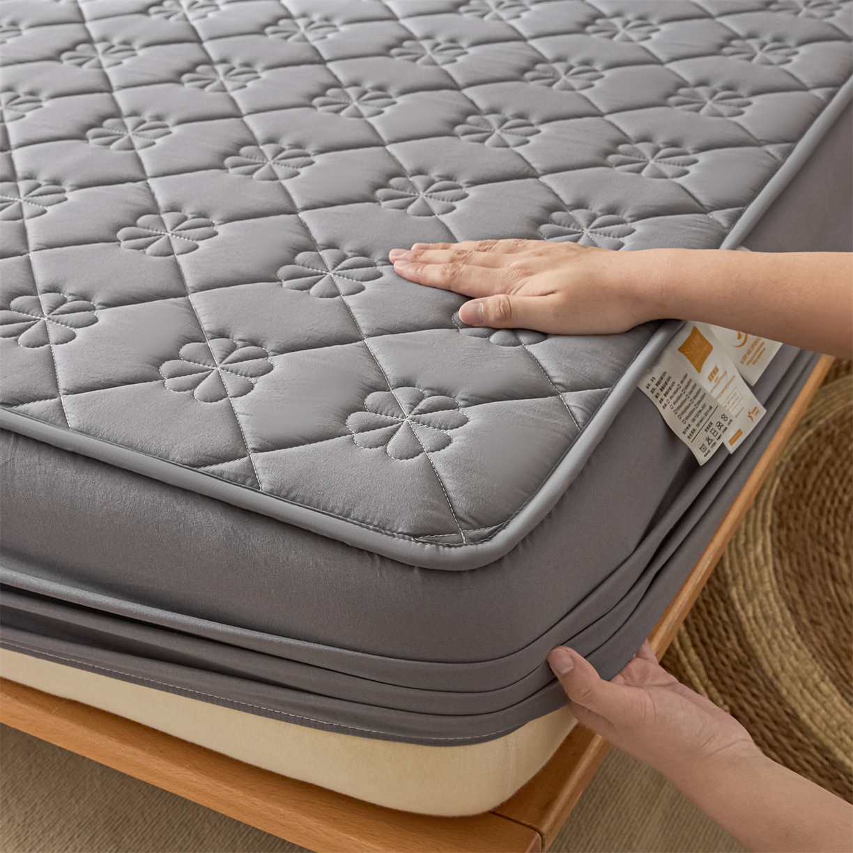 雯豆家纺 2025新款简约水洗棉夹棉床笠三件套绗缝款纯色床垫保护套-幸运草系列 幸运草-深空灰