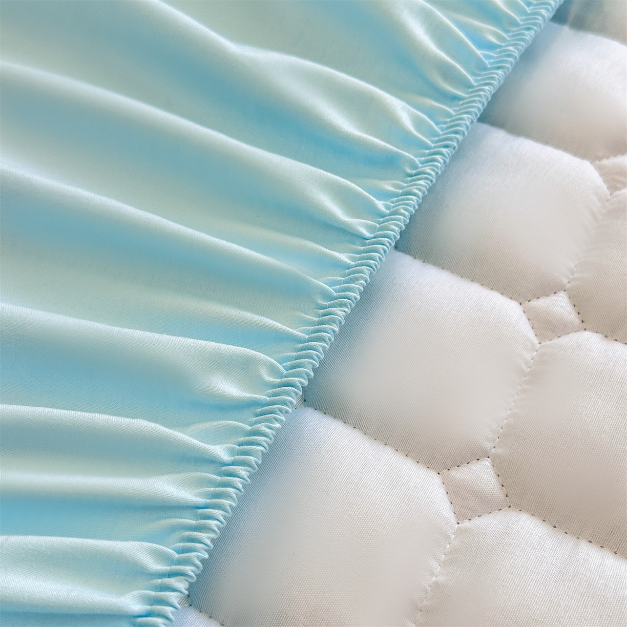 91家纺网 家纺一手货源 找家纺 雯豆家纺 2025新款简约防水款水洗棉夹棉床笠-雅韵 雅韵-淡水蓝