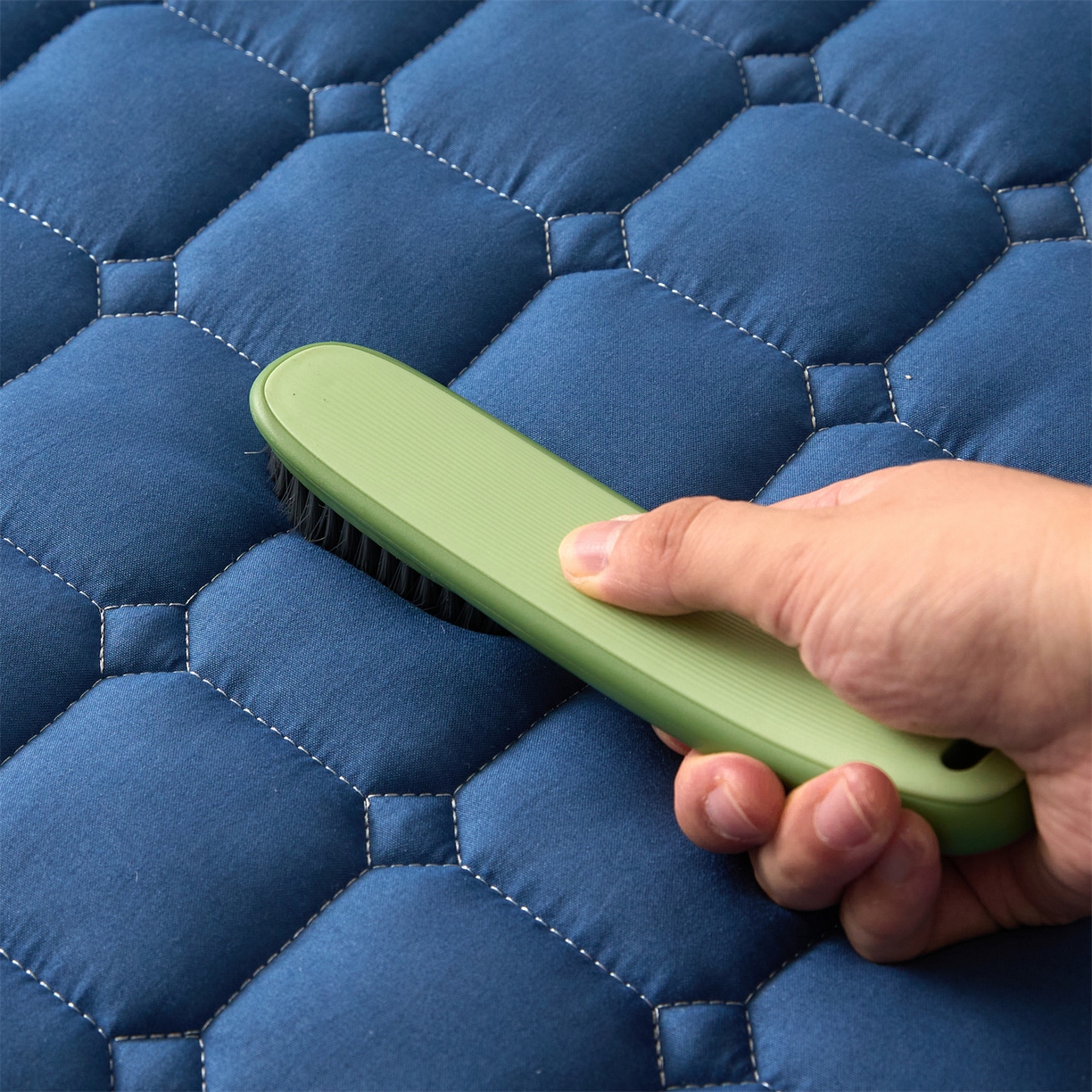 91家纺网 家纺一手货源 找家纺 雯豆家纺 2025新款简约防水款水洗棉夹棉床笠-雅韵 雅韵-黛蓝