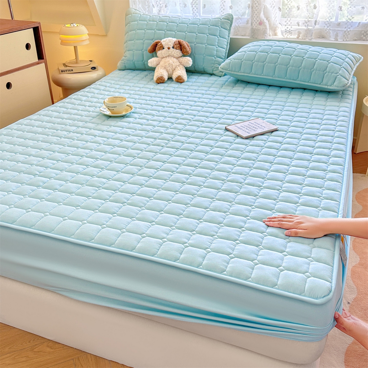 91家纺网 家纺一手货源 找家纺 雯豆家纺 2025新款简约防水款水洗棉夹棉床笠-雅韵 雅韵-淡水蓝