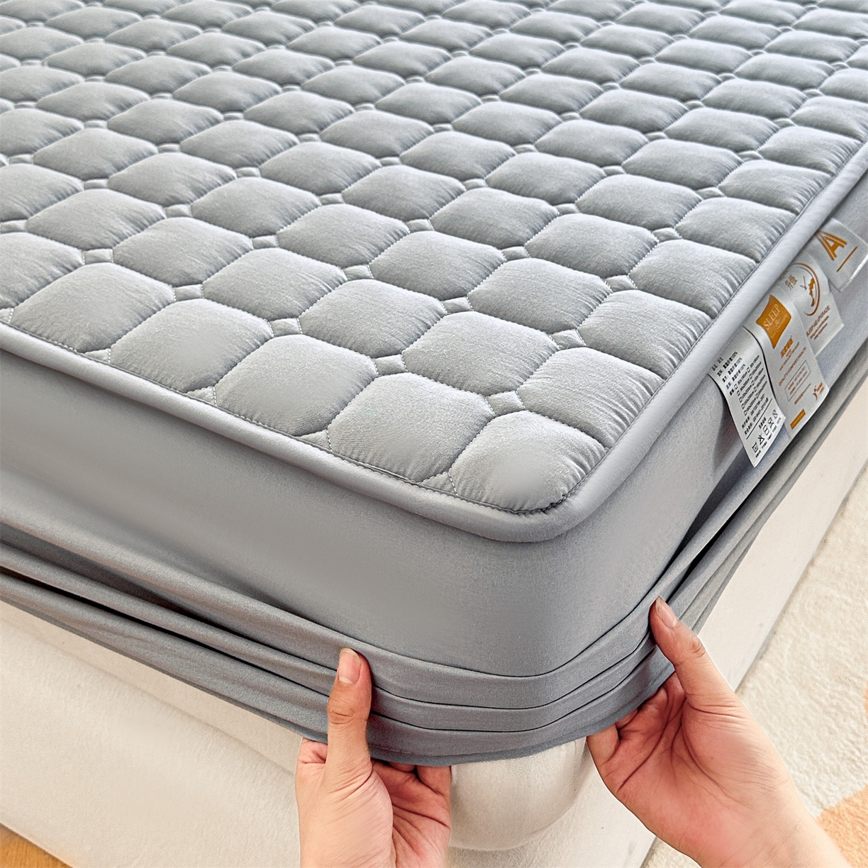 91家纺网 家纺一手货源 找家纺 雯豆家纺 2025新款简约防水款水洗棉夹棉床笠-雅韵 雅韵-暮云灰