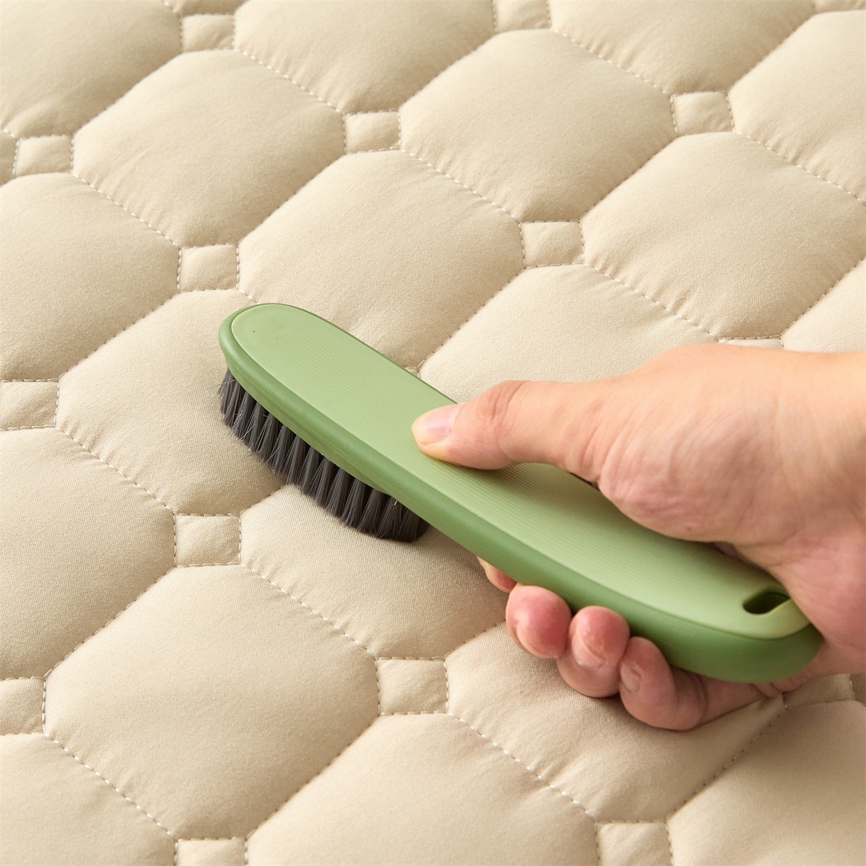 91家纺网 家纺一手货源 找家纺 雯豆家纺 2025新款简约水洗棉夹棉床笠-雅韵 雅韵-奶咖