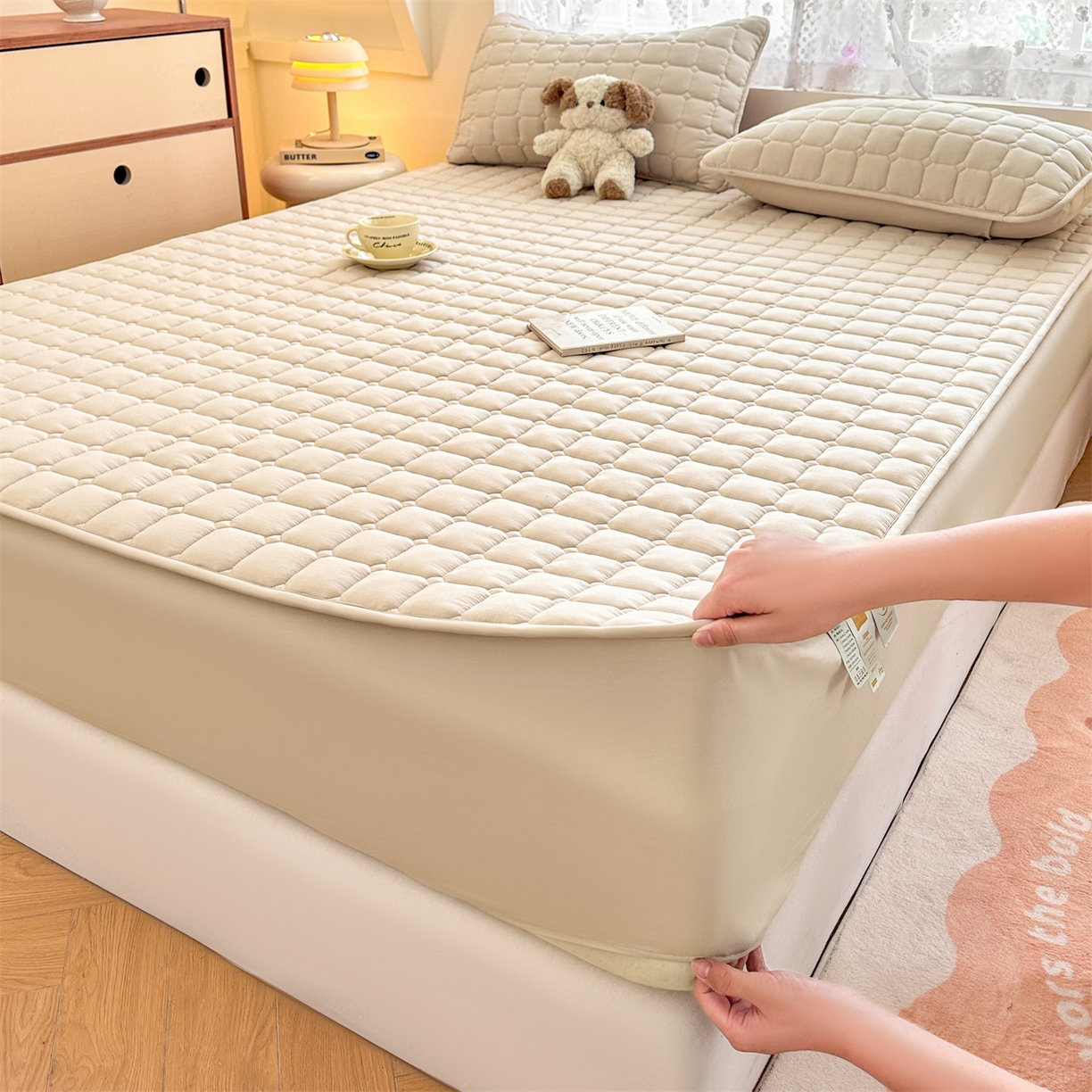 91家纺网 家纺一手货源 找家纺 雯豆家纺 2025新款简约水洗棉夹棉床笠-雅韵 雅韵-奶咖