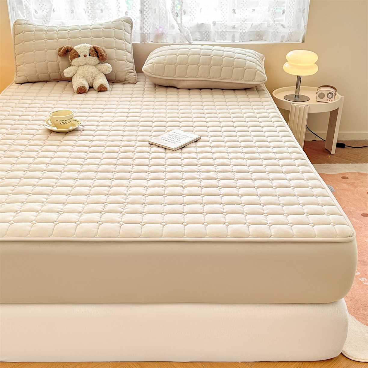 91家纺网 家纺一手货源 找家纺 雯豆家纺 2025新款简约水洗棉夹棉床笠-雅韵 雅韵-奶咖