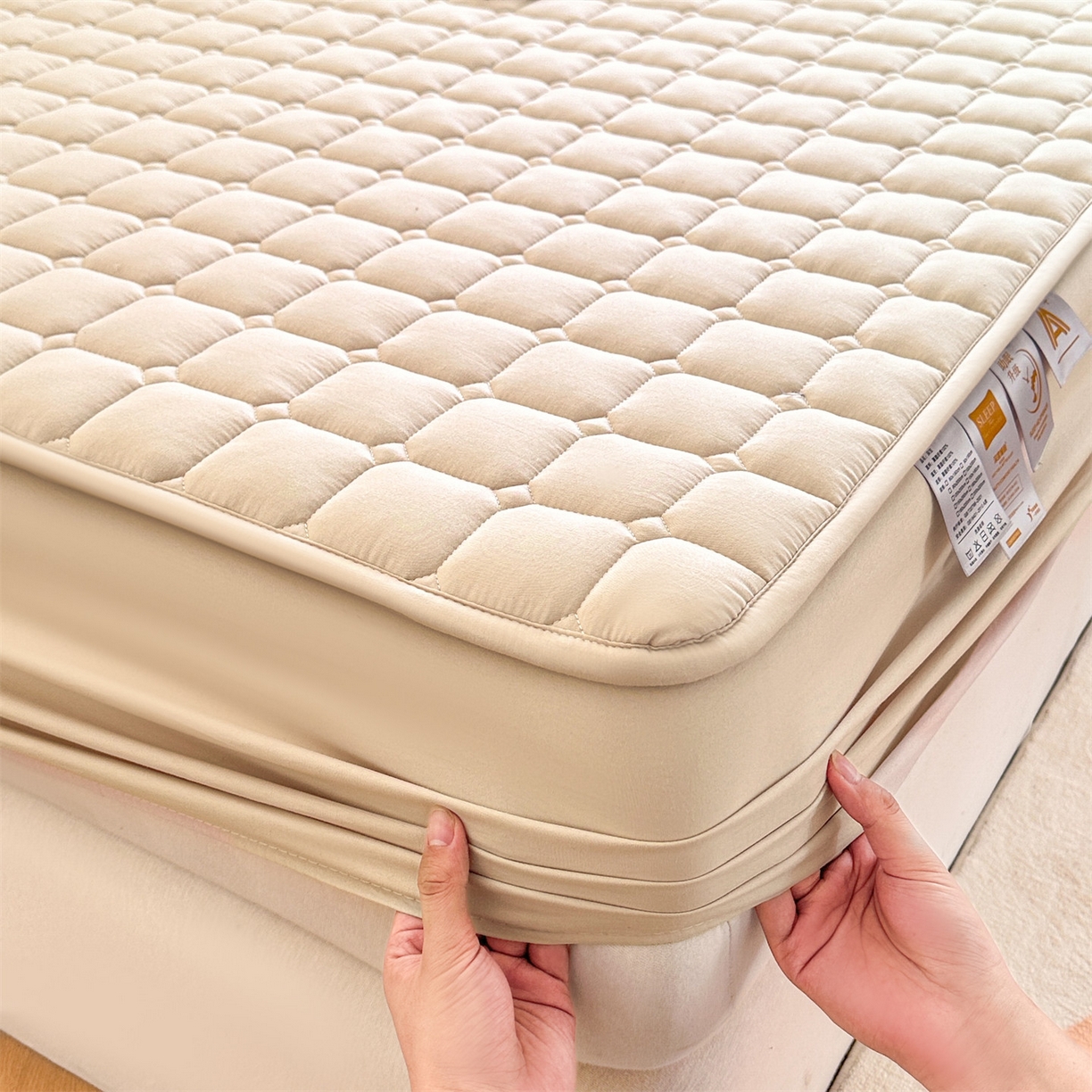 91家纺网 家纺一手货源 找家纺 雯豆家纺 2025新款简约水洗棉夹棉床笠-雅韵 雅韵-奶咖