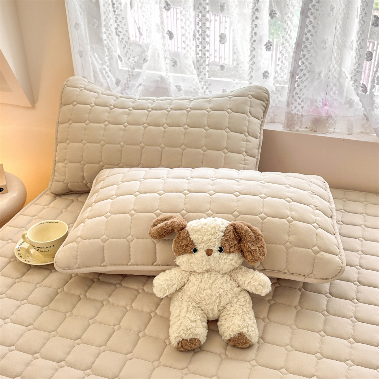 91家纺网 家纺一手货源 找家纺 雯豆家纺 2025新款简约水洗棉夹棉床笠-雅韵 雅韵-奶咖