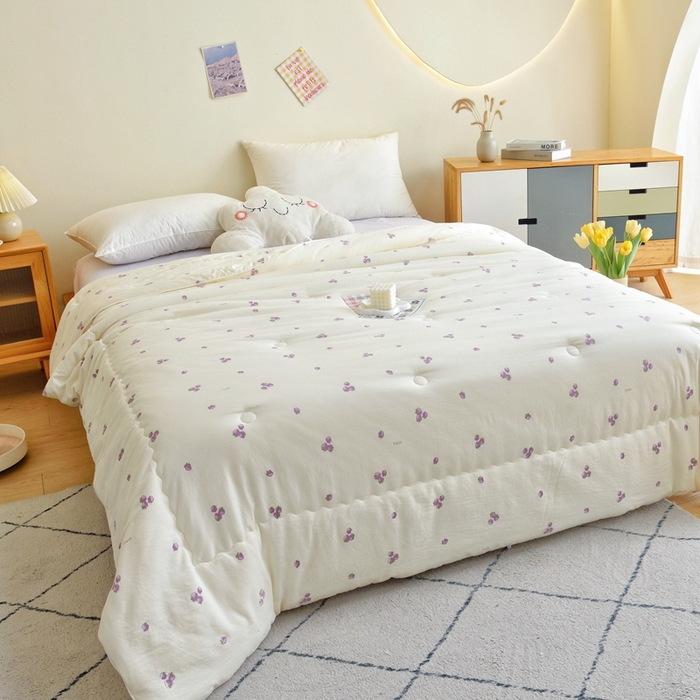 91家纺网 家纺一手货源 找家纺 博尔菲 2025新款小清新柔肤被 小清新柔肤被-02