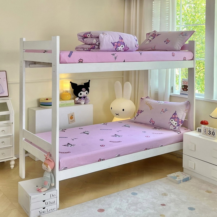 91家纺网 家纺一手货源 找家纺 蘭菲家纺 2025新款三丽鸥系列全棉印花三件套、四件套 小甜酱-紫