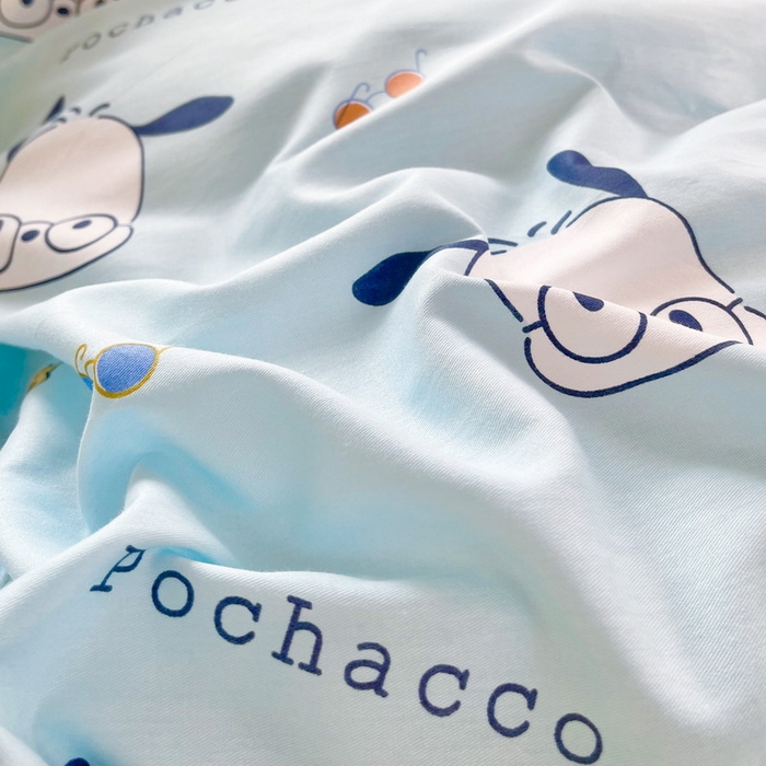 91家纺网 家纺一手货源 找家纺 蘭菲家纺 2025新款三丽鸥系列全棉印花三件套、四件套 眼镜狗-蓝