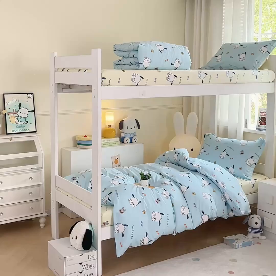 91家纺网 家纺一手货源 找家纺 蘭菲家纺 2025新款三丽鸥系列全棉印花三件套、四件套 眼镜狗-蓝