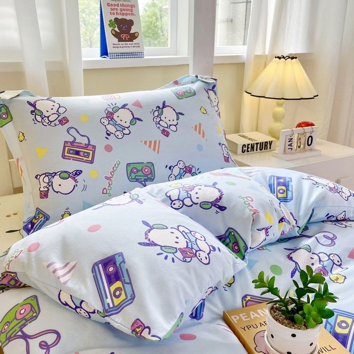 91家纺网 家纺一手货源 找家纺 蘭菲家纺 2025新款三丽鸥系列全棉印花三件套、四件套 演唱会-蓝