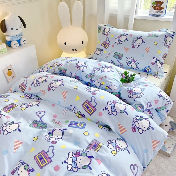 91家纺网 家纺一手货源 找家纺 蘭菲家纺 2025新款三丽鸥系列全棉印花三件套、四件套 演唱会-蓝