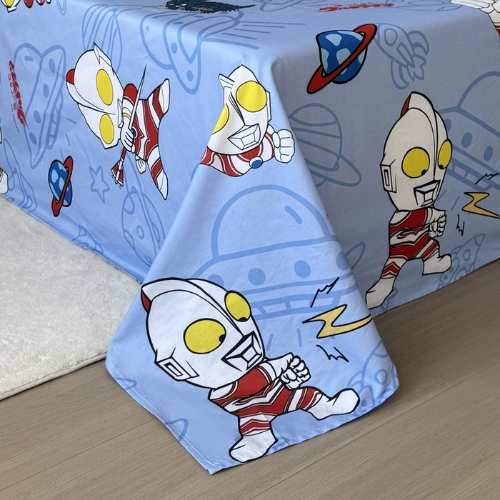 91家纺网 家纺一手货源 找家纺 蘭菲家纺 2025新款学生季经典奥特曼系列全棉印花单品床单 宇宙飞人