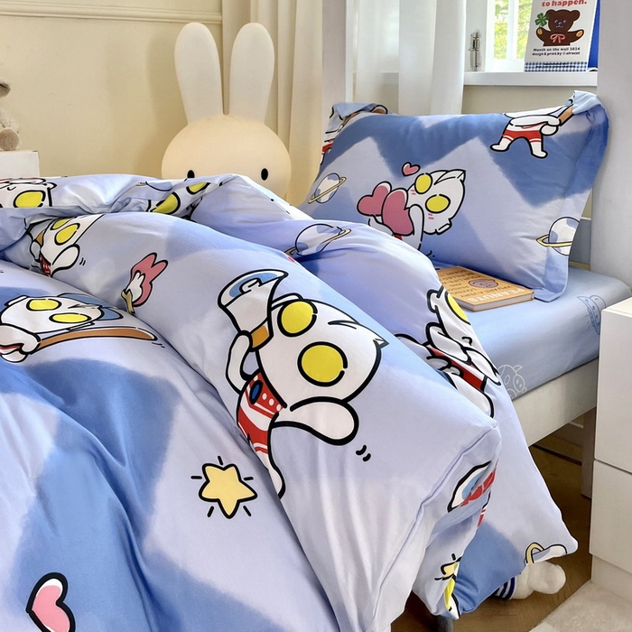 91家纺网 家纺一手货源 找家纺 蘭菲家纺 2025新款学生季经典奥特曼系列全棉印花三件套、四件套 棒球队