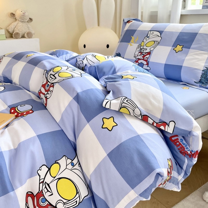 91家纺网 家纺一手货源 找家纺 蘭菲家纺 2025新款学生季经典奥特曼系列全棉印花三件套、四件套 随影