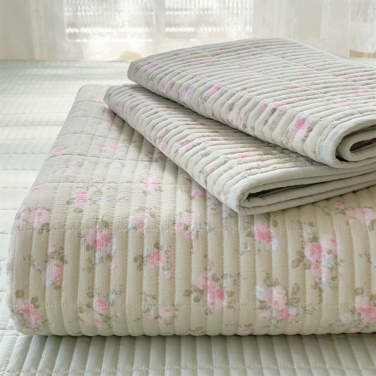 91家纺网 家纺一手货源 找家纺 雯豆家纺 2025新品皱皱双层纱床盖泡泡纱床罩保护套 初夏