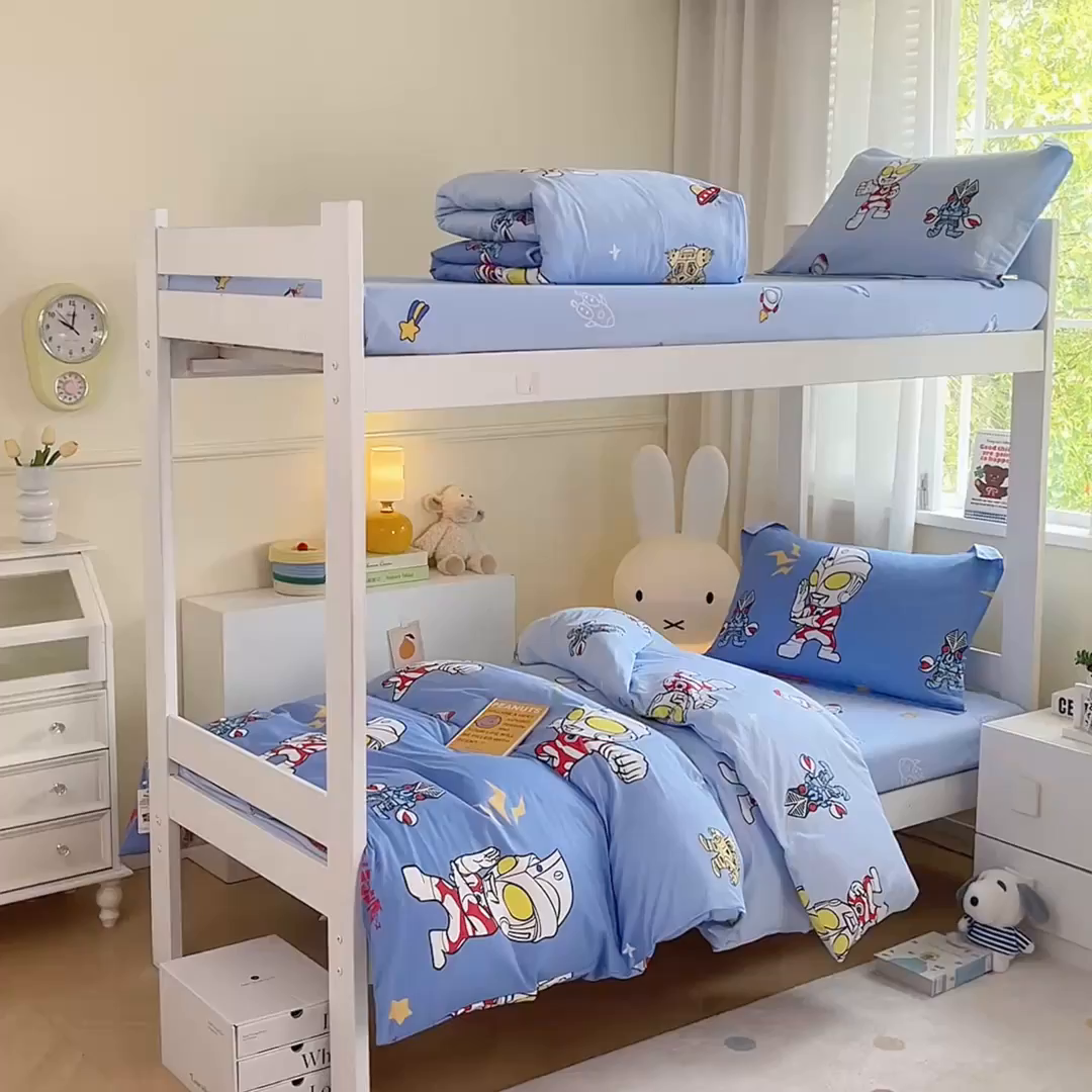 91家纺网 家纺一手货源 找家纺 蘭菲家纺 2025新款学生季经典奥特曼系列全棉印花三件套、四件套 小虎队