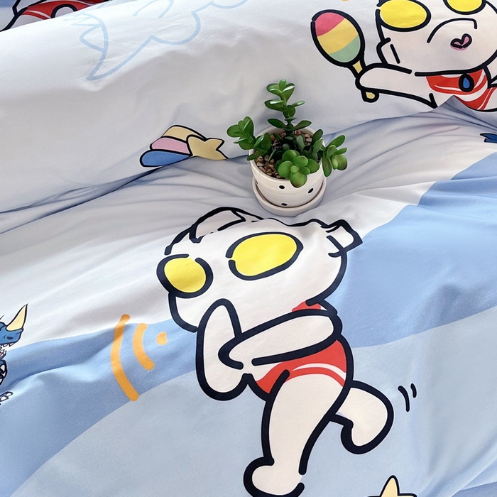 91家纺网 家纺一手货源 找家纺 蘭菲家纺 2025新款学生季经典奥特曼系列全棉印花三件套、四件套 运动员