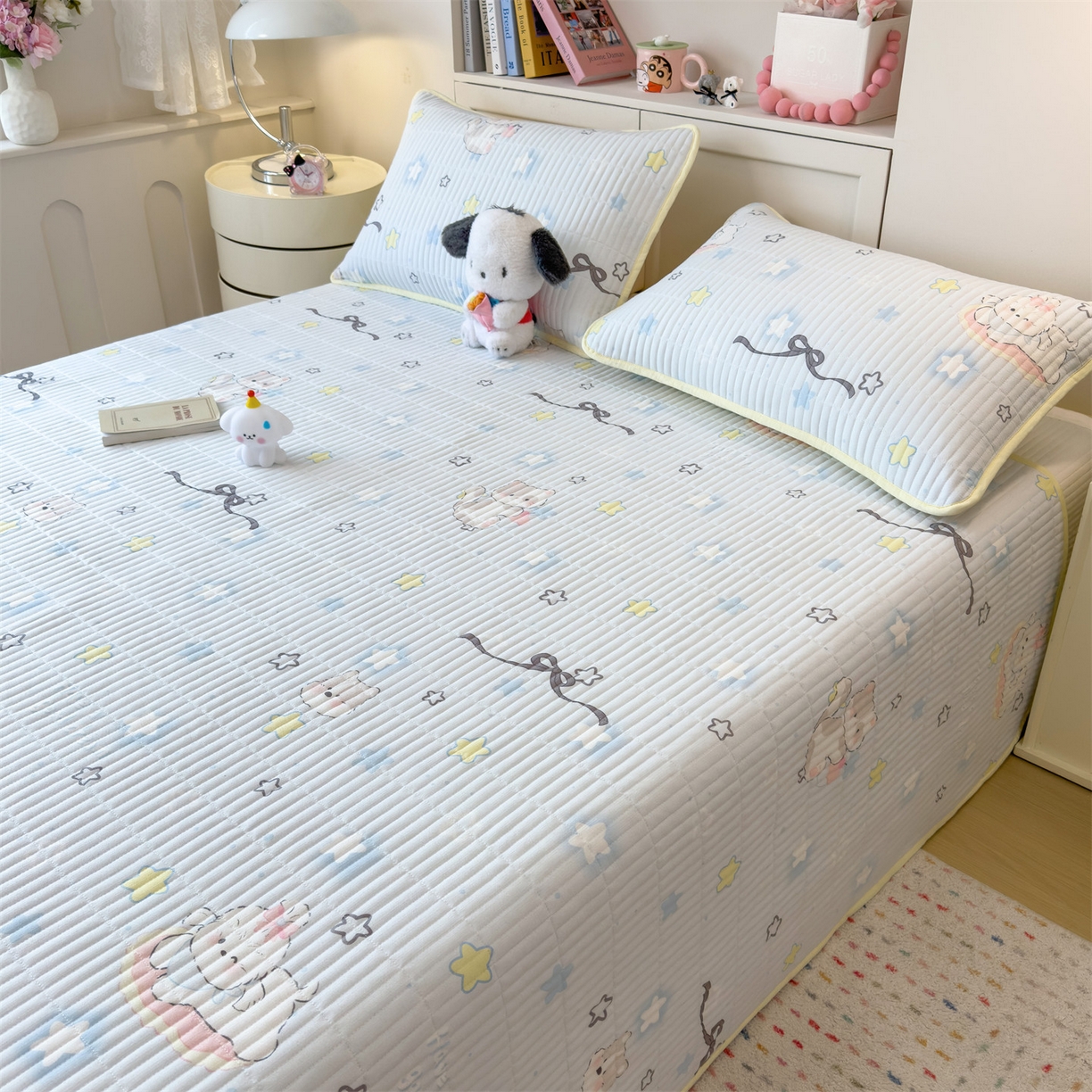 91家纺网 家纺一手货源 找家纺 雯豆家纺 2025新品皱皱双层纱床盖泡泡纱床罩保护套 蝴蝶结小猫