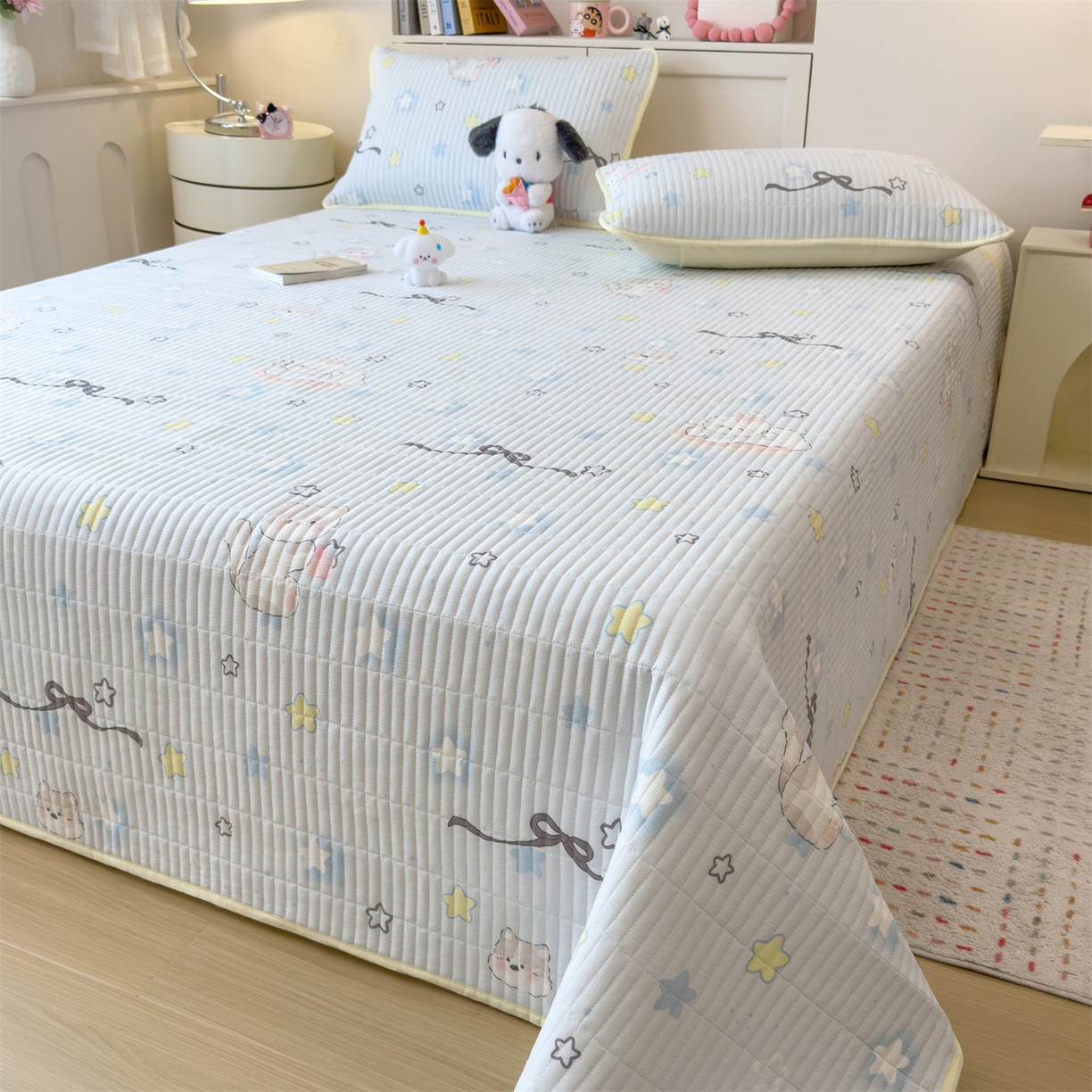 91家纺网 家纺一手货源 找家纺 雯豆家纺 2025新品皱皱双层纱床盖泡泡纱床罩保护套 蝴蝶结小猫