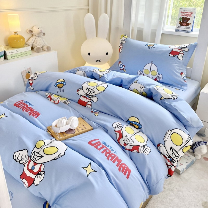 91家纺网 家纺一手货源 找家纺 蘭菲家纺 2025新款学生季经典奥特曼系列全棉印花三件套、四件套 追风