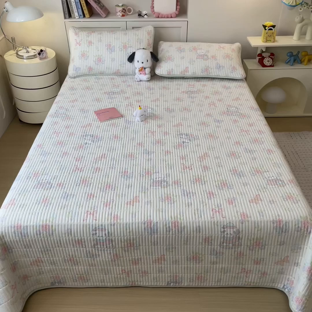 91家纺网 家纺一手货源 找家纺 雯豆家纺 2025新品皱皱双层纱床盖泡泡纱床罩保护套 快乐时光