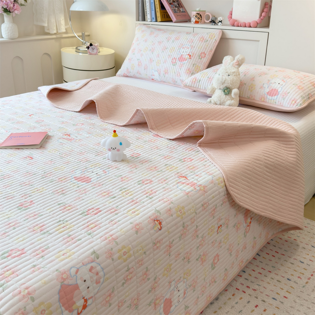 91家纺网 家纺一手货源 找家纺 雯豆家纺 2025新品皱皱双层纱床盖泡泡纱床罩保护套 蘑菇仙子