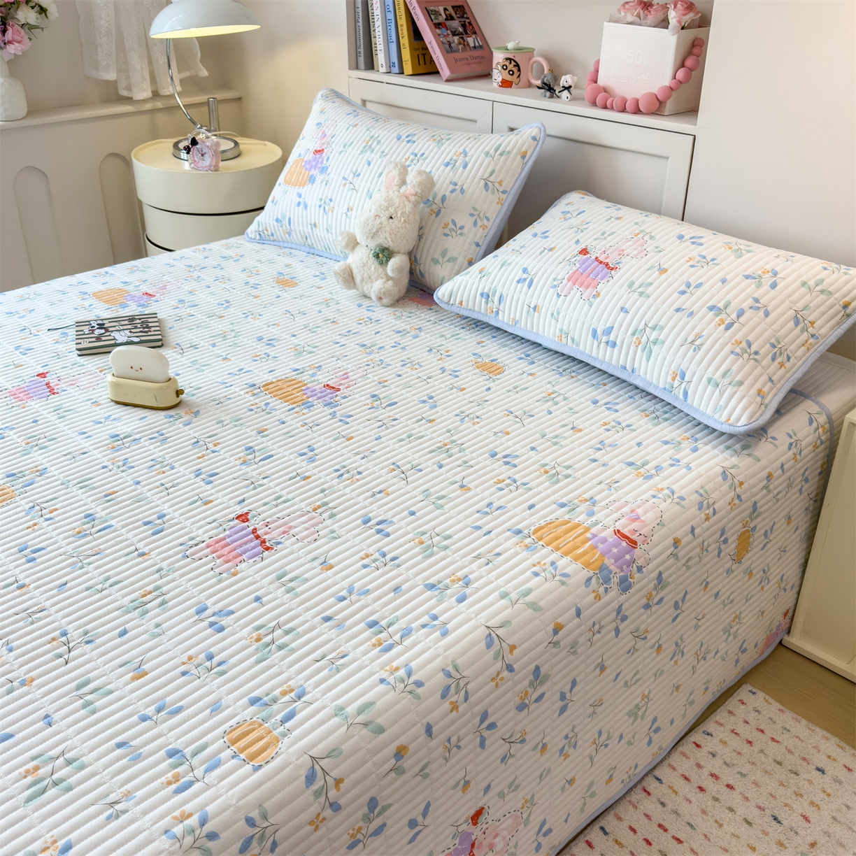 91家纺网 家纺一手货源 找家纺 雯豆家纺 2025新品皱皱双层纱床盖泡泡纱床罩保护套 小苍兰