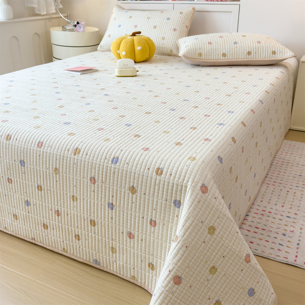 91家纺网 家纺一手货源 找家纺 雯豆家纺 2025新品皱皱双层纱床盖泡泡纱床罩保护套 小南瓜