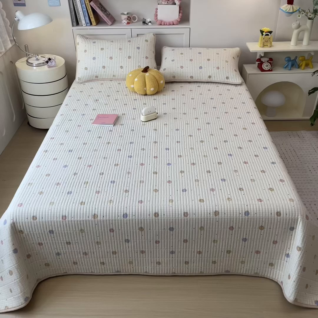 91家纺网 家纺一手货源 找家纺 雯豆家纺 2025新品皱皱双层纱床盖泡泡纱床罩保护套 小南瓜