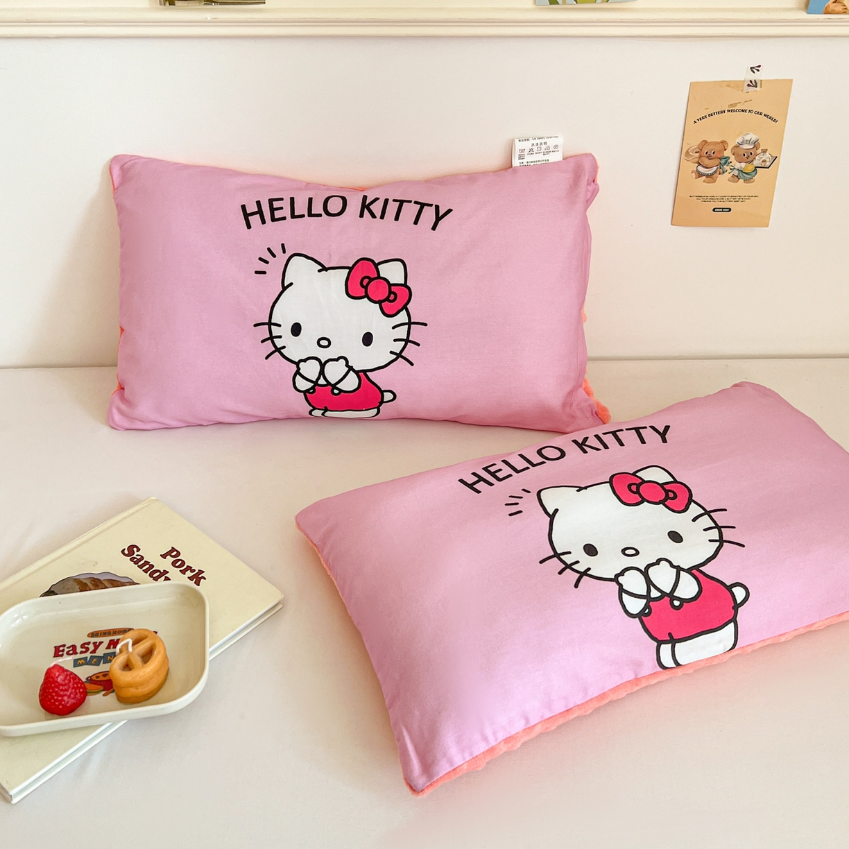 91家纺网 家纺一手货源 找家纺 孩子王家纺 2025新款A棉B绒全棉纯棉豆豆枕学生幼儿园系列 甜品凯蒂 30x50cm/只（带标）