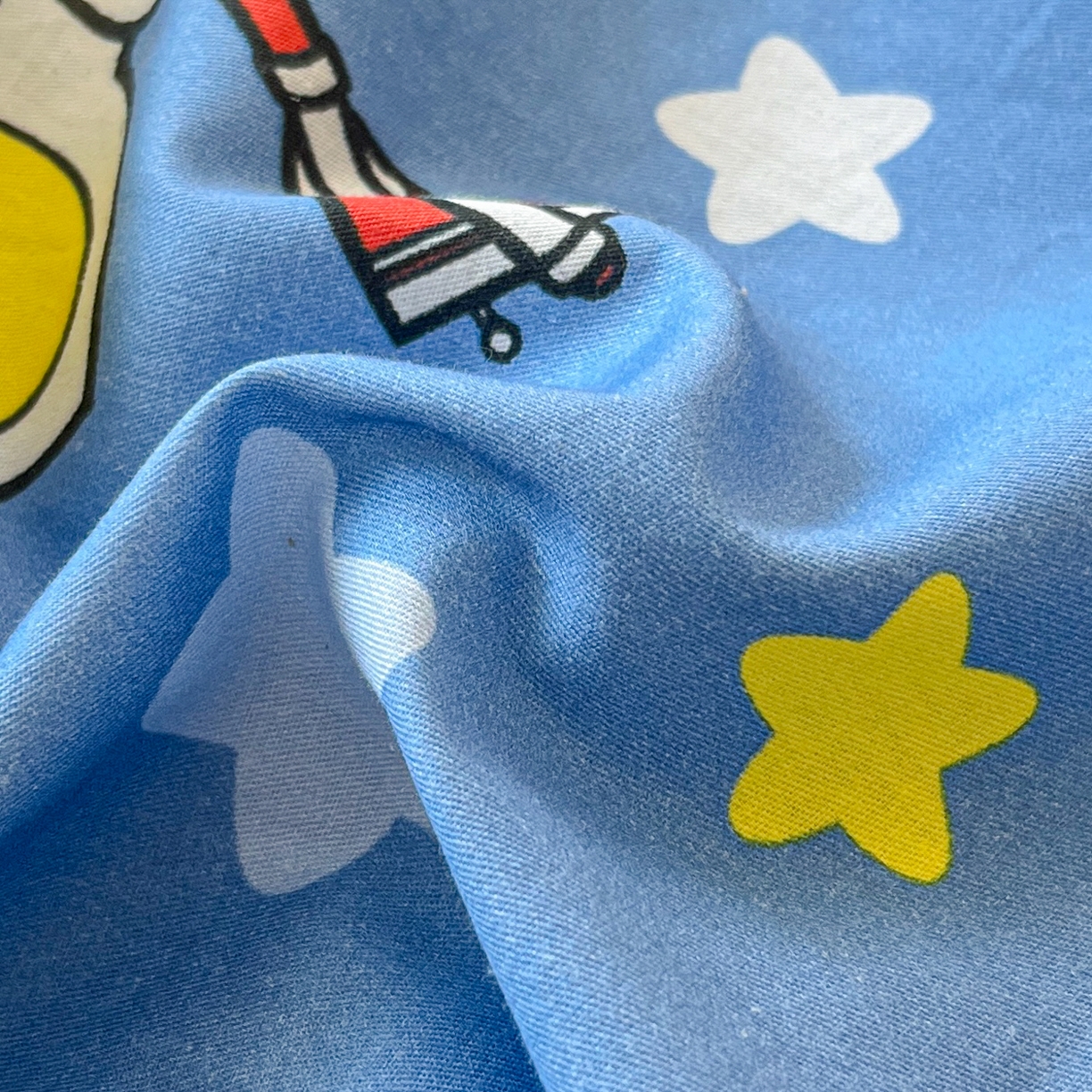 91家纺网 家纺一手货源 找家纺 孩子王家纺 2025新款A棉B绒全棉纯棉豆豆枕学生幼儿园系列 咸蛋超人 30x50cm/只（带标）