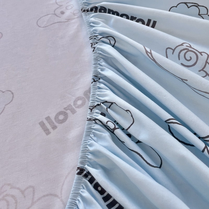 91家纺网 家纺一手货源 找家纺 蘭菲家纺 2025新款三丽鸥系列全棉印花单品床笠 随便蓝