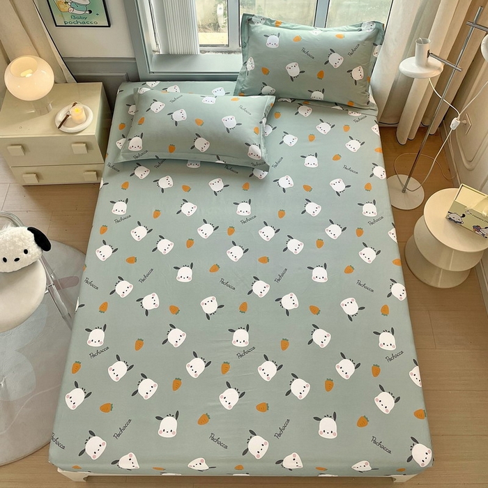 91家纺网 家纺一手货源 找家纺 蘭菲家纺 2025新款三丽鸥系列全棉印花单品床笠 小金豆-绿