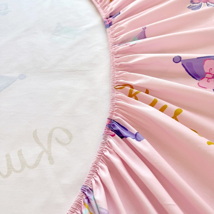 91家纺网 家纺一手货源 找家纺 蘭菲家纺 2025新款三丽鸥系列全棉印花单品床笠 小甜库-粉