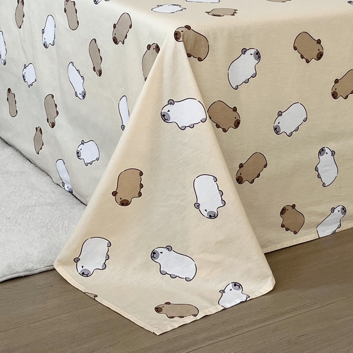 91家纺网 家纺一手货源 找家纺 蘭菲家纺 2025新款学生季卡皮巴拉系列全棉印花单品床单 小奶豚