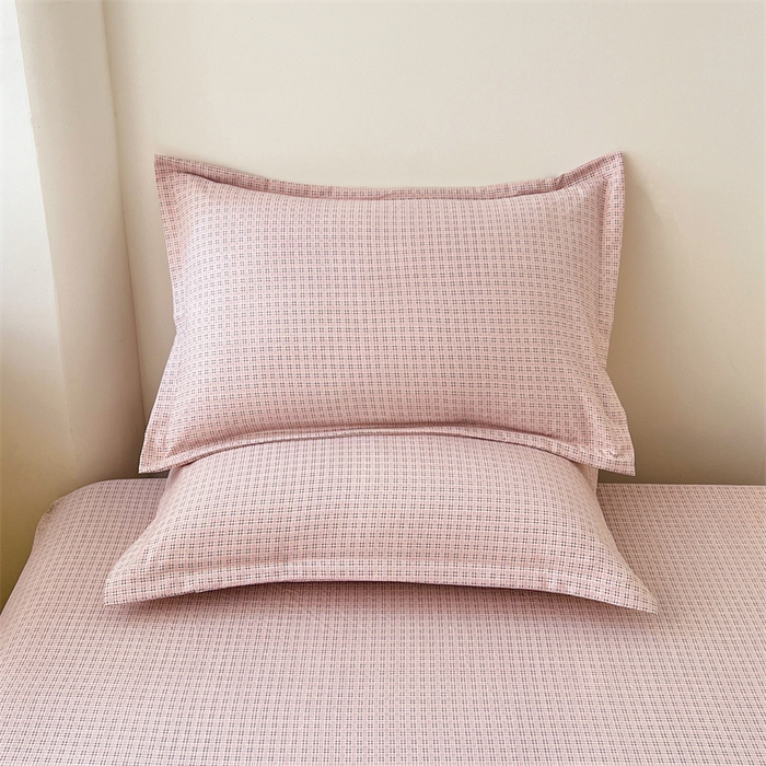 91家纺网 家纺一手货源 找家纺 梦舒羽 2025新款双层纱纯色格子枕套宿舍单人枕芯套内胆套一对装 莱茵粉格