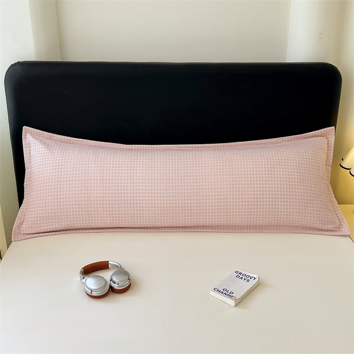 91家纺网 家纺一手货源 找家纺 梦舒羽 2025新款双层纱纯色格子枕套宿舍双人情侣1.8m枕芯套1.5米内胆套 莱茵粉格