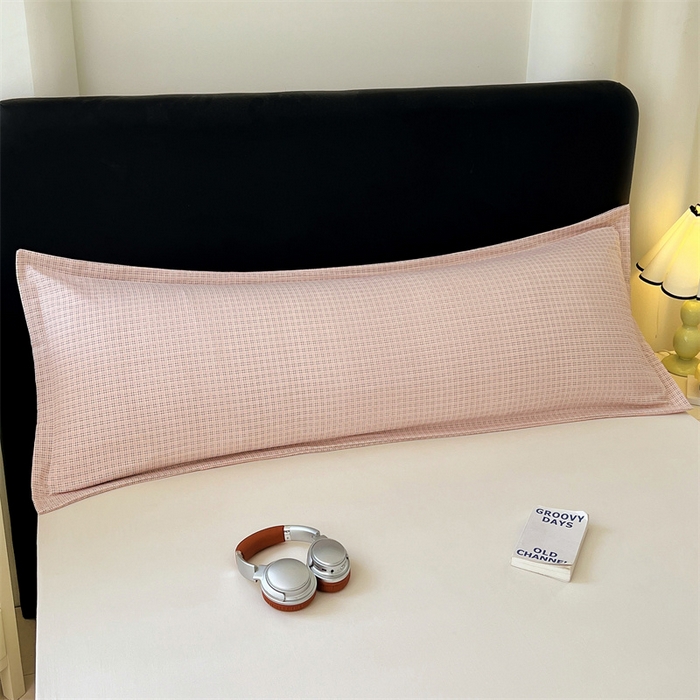 91家纺网 家纺一手货源 找家纺 梦舒羽 2025新款双层纱纯色格子枕套宿舍双人情侣1.8m枕芯套1.5米内胆套 莱茵粉格